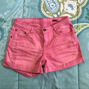 🦋pink shorts